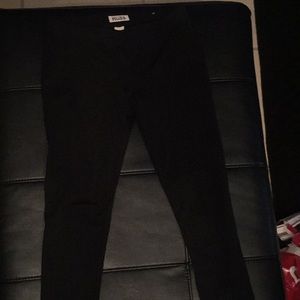 Mudd- Leggings with stitch design